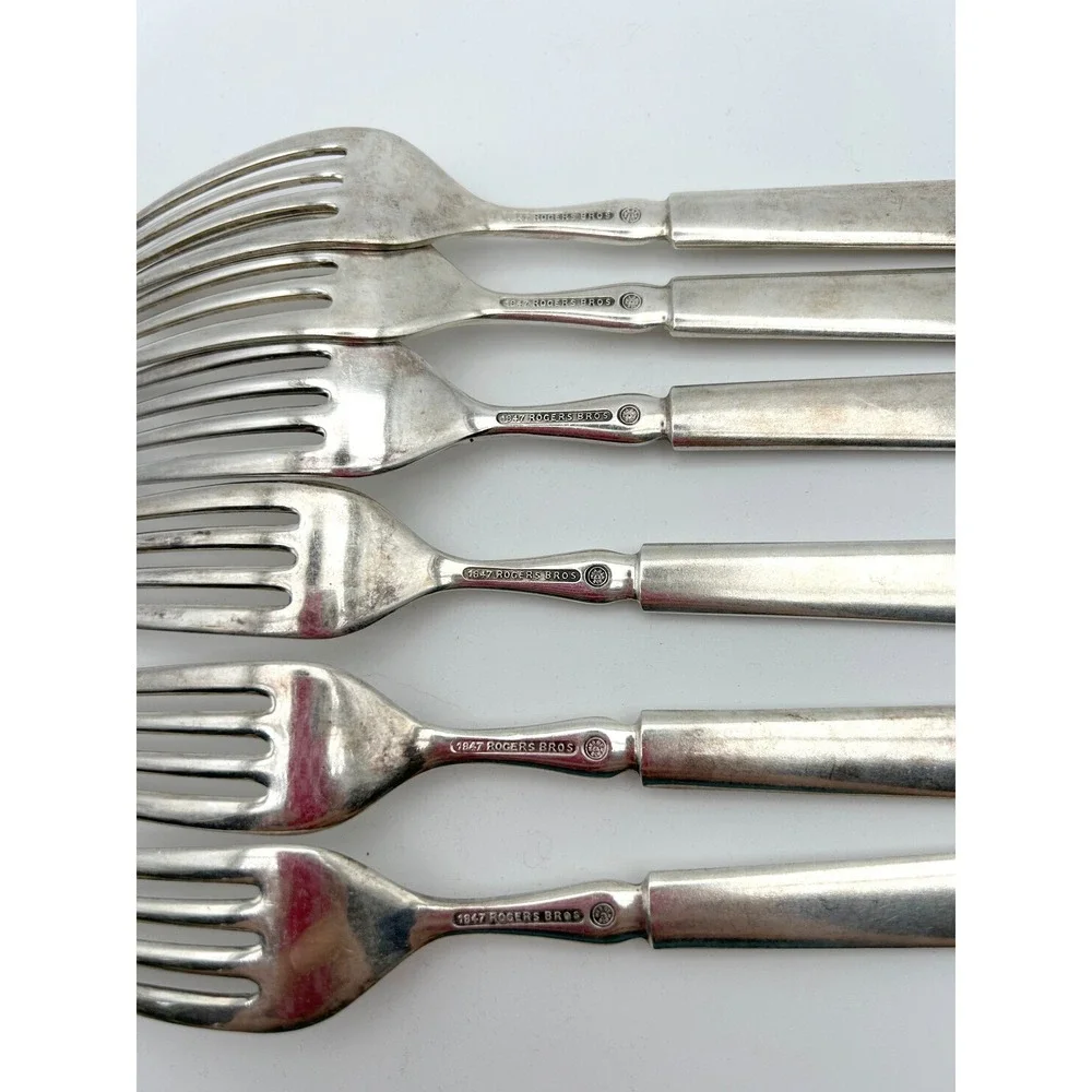 1847 Rogers Bros Forks Set of 6, Windsor Silverplate, Monogram E Antique